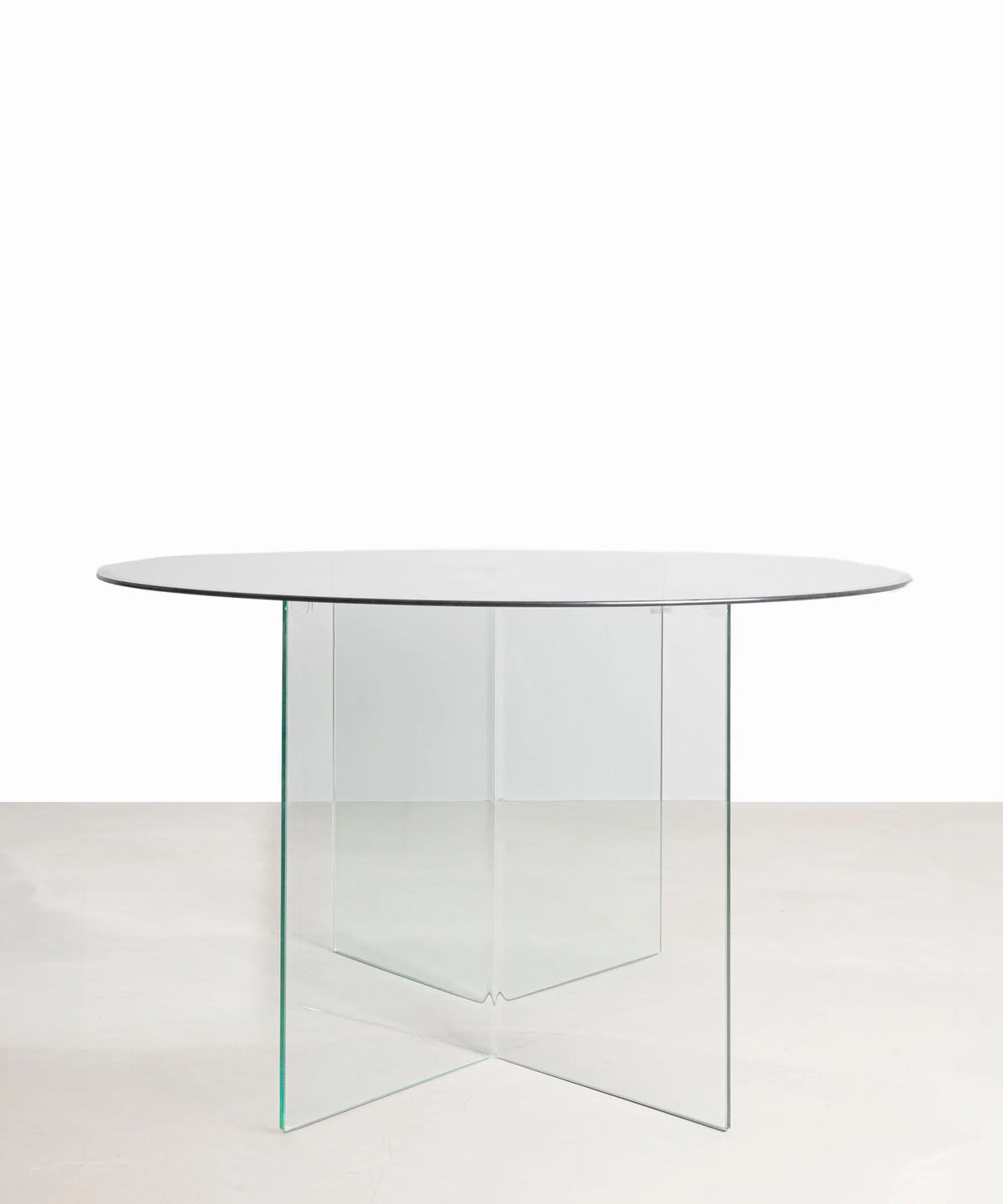 42051821568179 Mesa Redonda de Cristal Templado Ona 137 cm Mesas de Cristal Northdeco