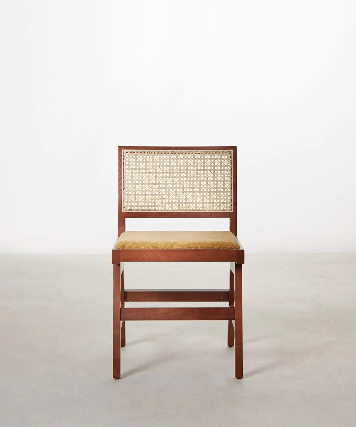 55137541587330 Silla Pauline - Color Edition Sillas de madera Northdeco