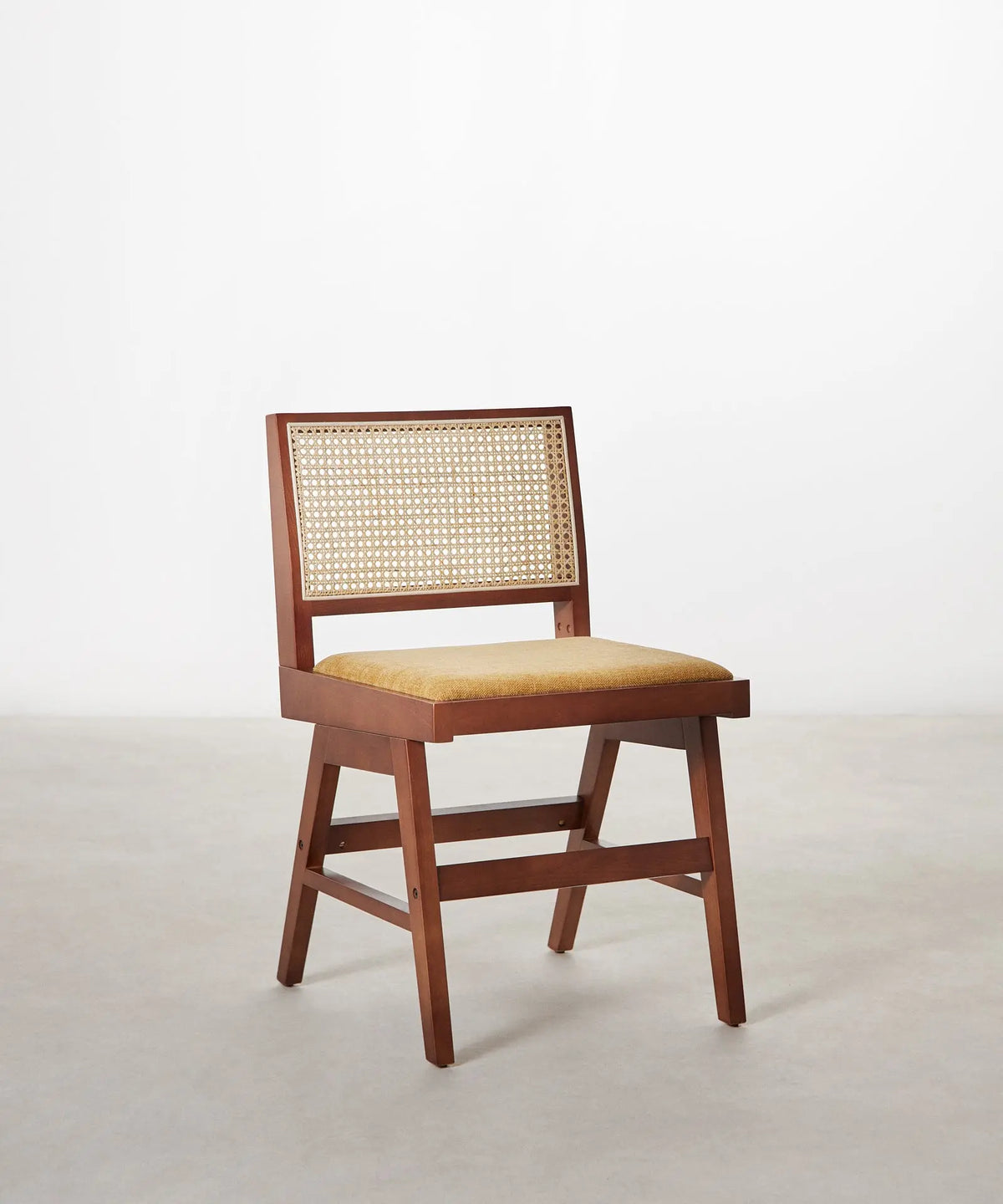 55137541587330 Silla Pauline - Color Edition Sillas de madera Northdeco Mostaza
