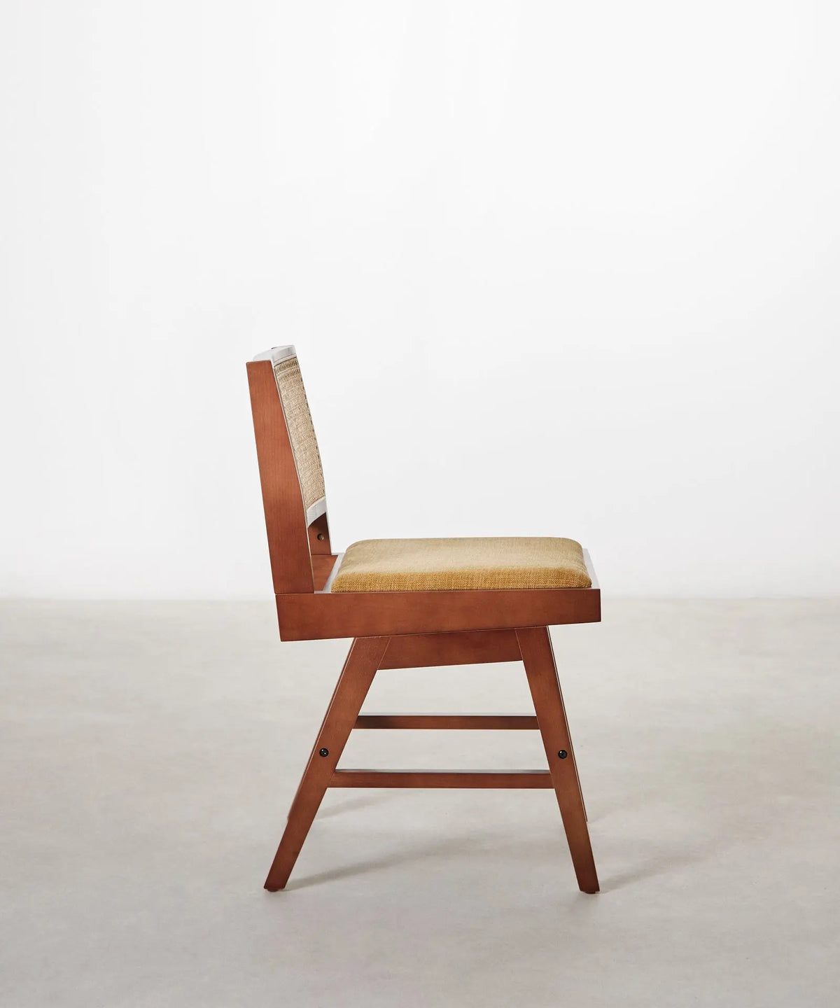 55137541587330 Silla Pauline - Color Edition Sillas de madera Northdeco