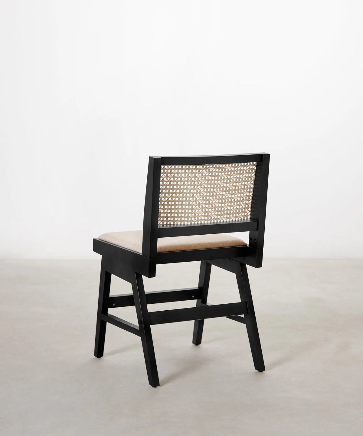 55180018450818 Silla Pauline Sillas de madera Northdeco