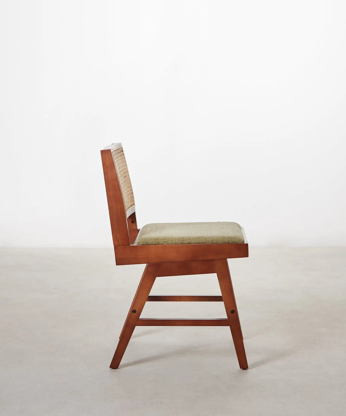 55137541554562 Silla Pauline - Color Edition Sillas de madera Northdeco