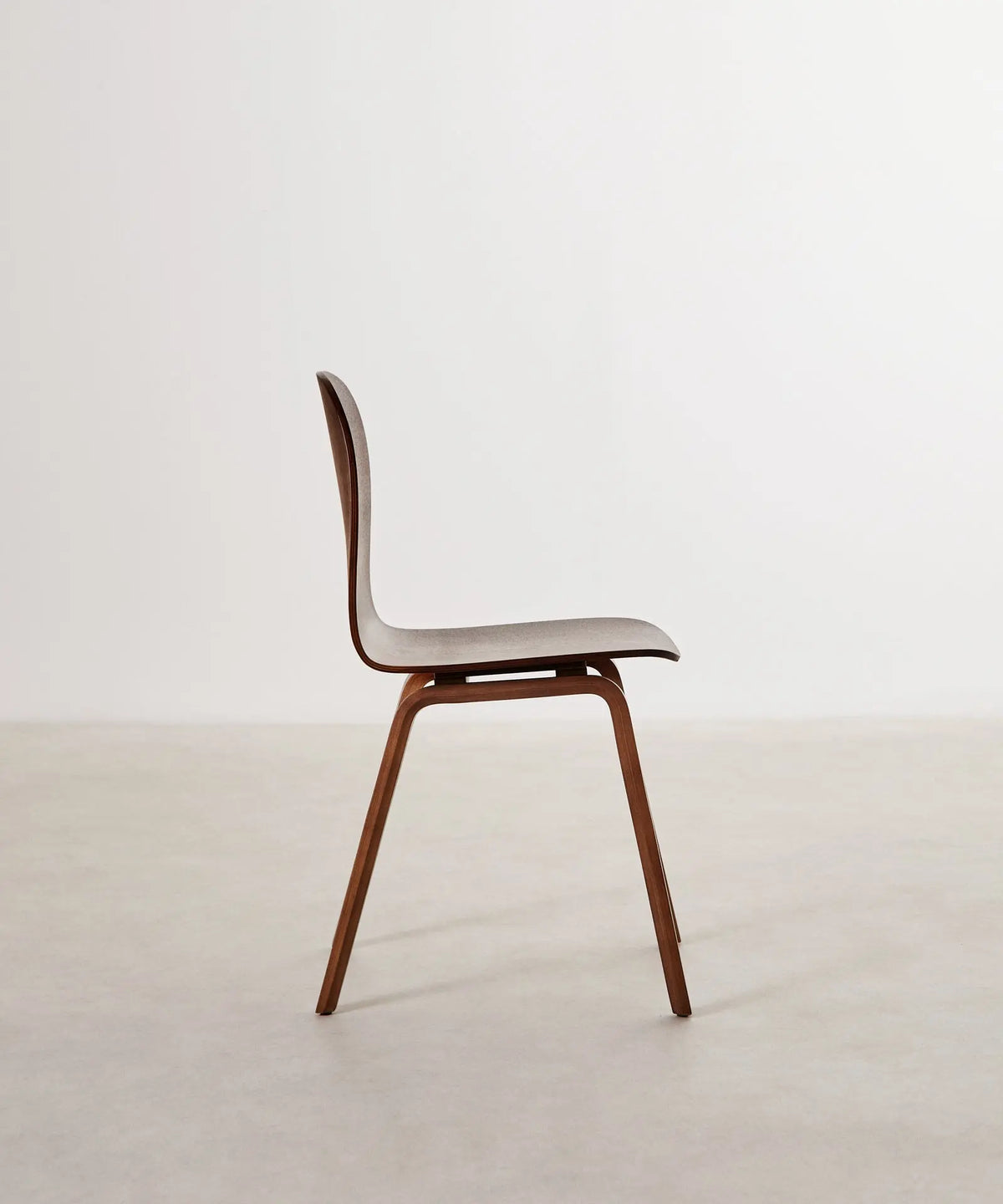 49849410912593 Silla Vera Sillas de madera Northdeco