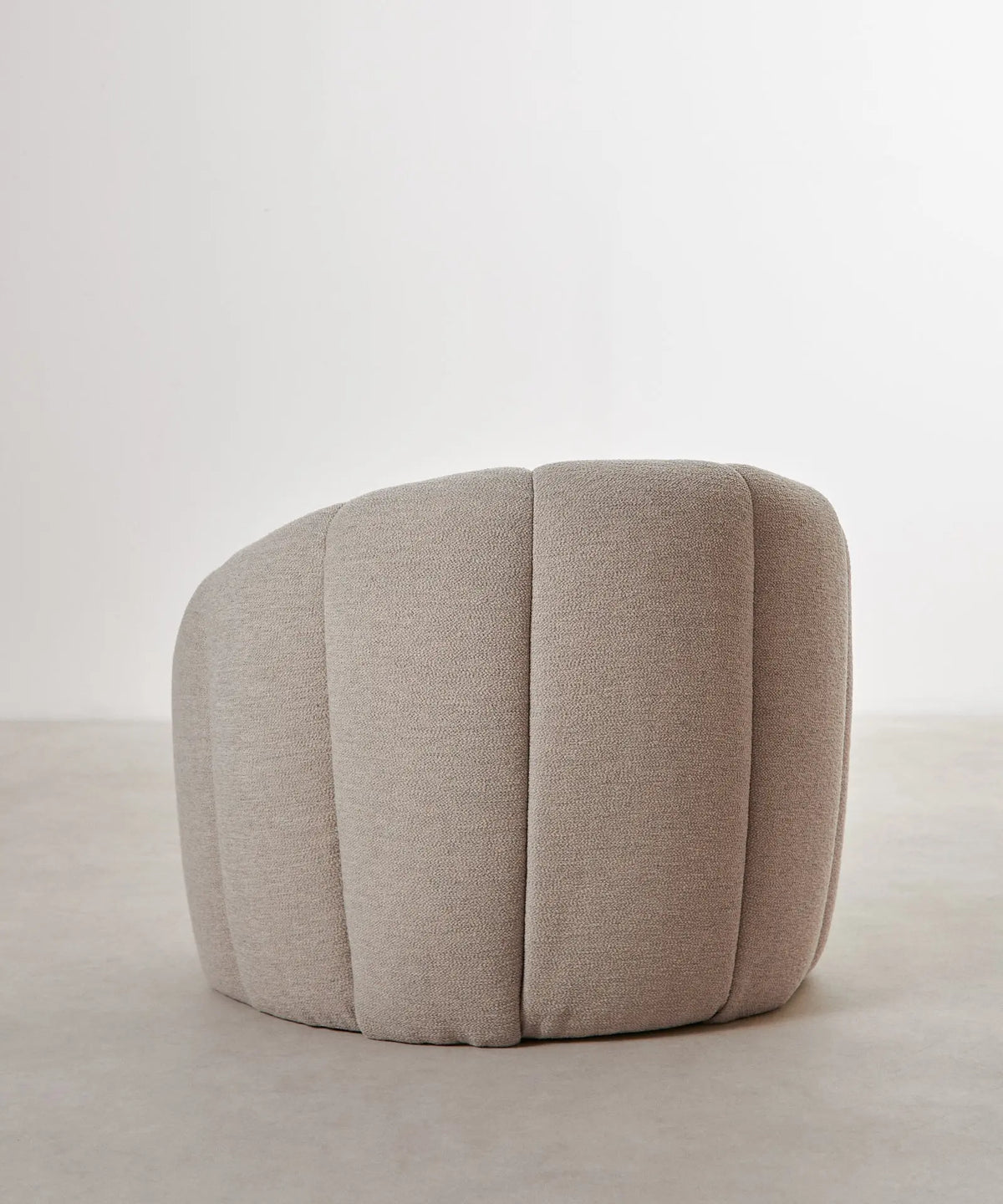 54973136109954 Sillón Cocoon Sillones tapizados Northdeco