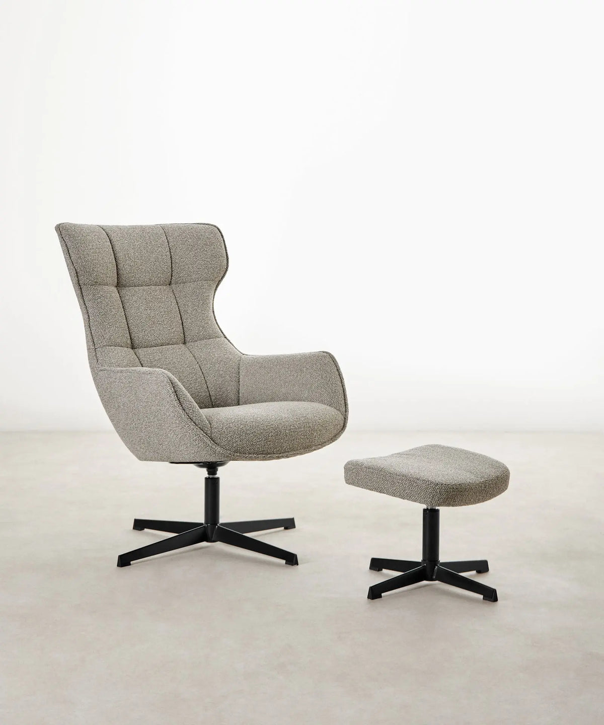 55301865210242 Sillón tapizado en tela bouclé con Ottoman Elsa Sillones tapizados Northdeco Marrón